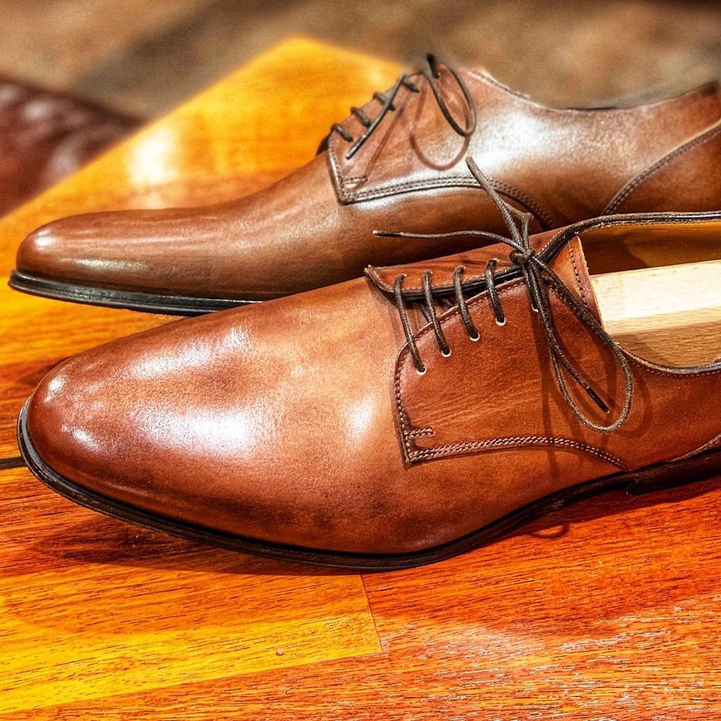 Negozio di calzature artigianali da uomo a Firenze